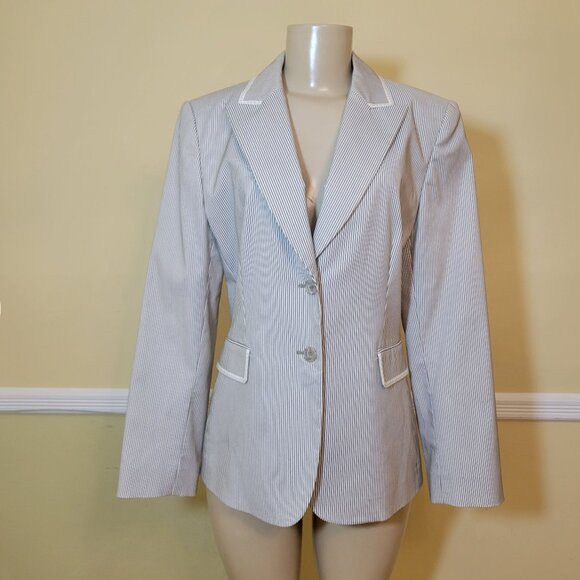 Tahari by Arthur S Levine Size Tan/Cream Two Button Lined Blazer Jacket - Picture 1 of 13